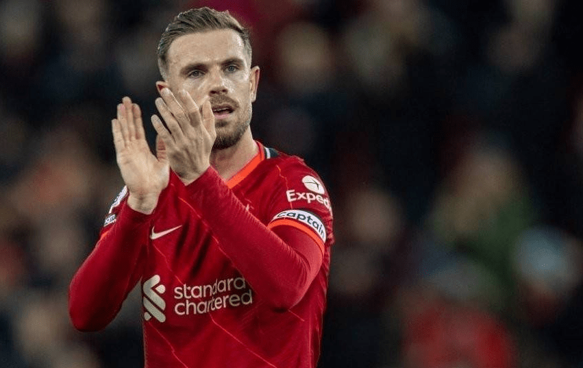 老鹰全民皆兵取关键胜利