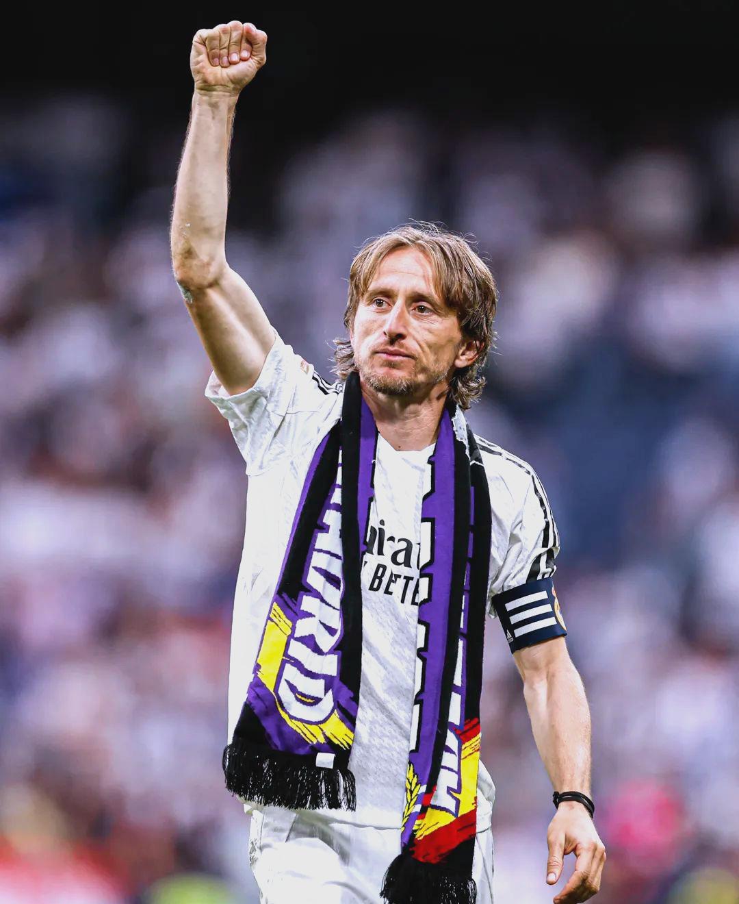 59球24助，克雷桑自登陆中超以来参与进球为同期所有球员最高