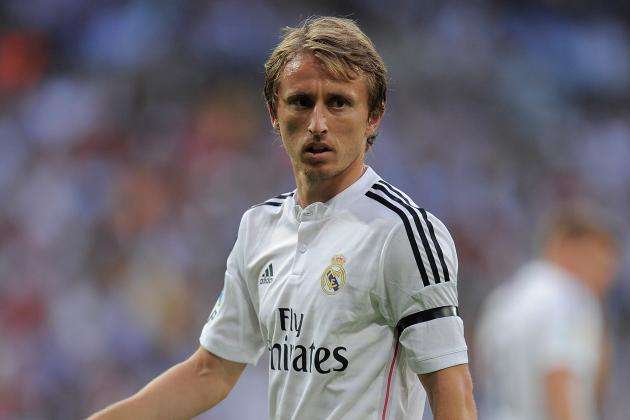 曼联、皇马均已报价莫扎基蒂斯，奥林匹亚科斯：得加钱